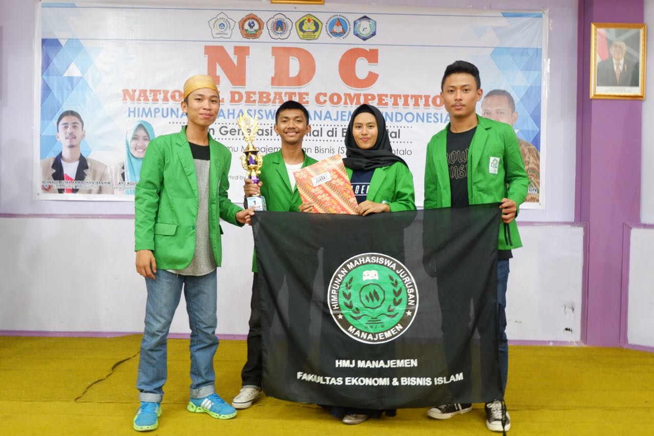 Gambar Delegasi UIN Alauddin Juara 1 Lomba Debat Nasional NDC di Universitas Negeri Gorontalo